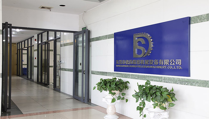 全自動貼膜機賣點不只是價格